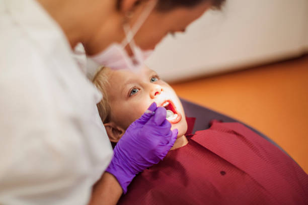 Best Cracked Tooth Emergency Dentist  in Weyauwega, WI
